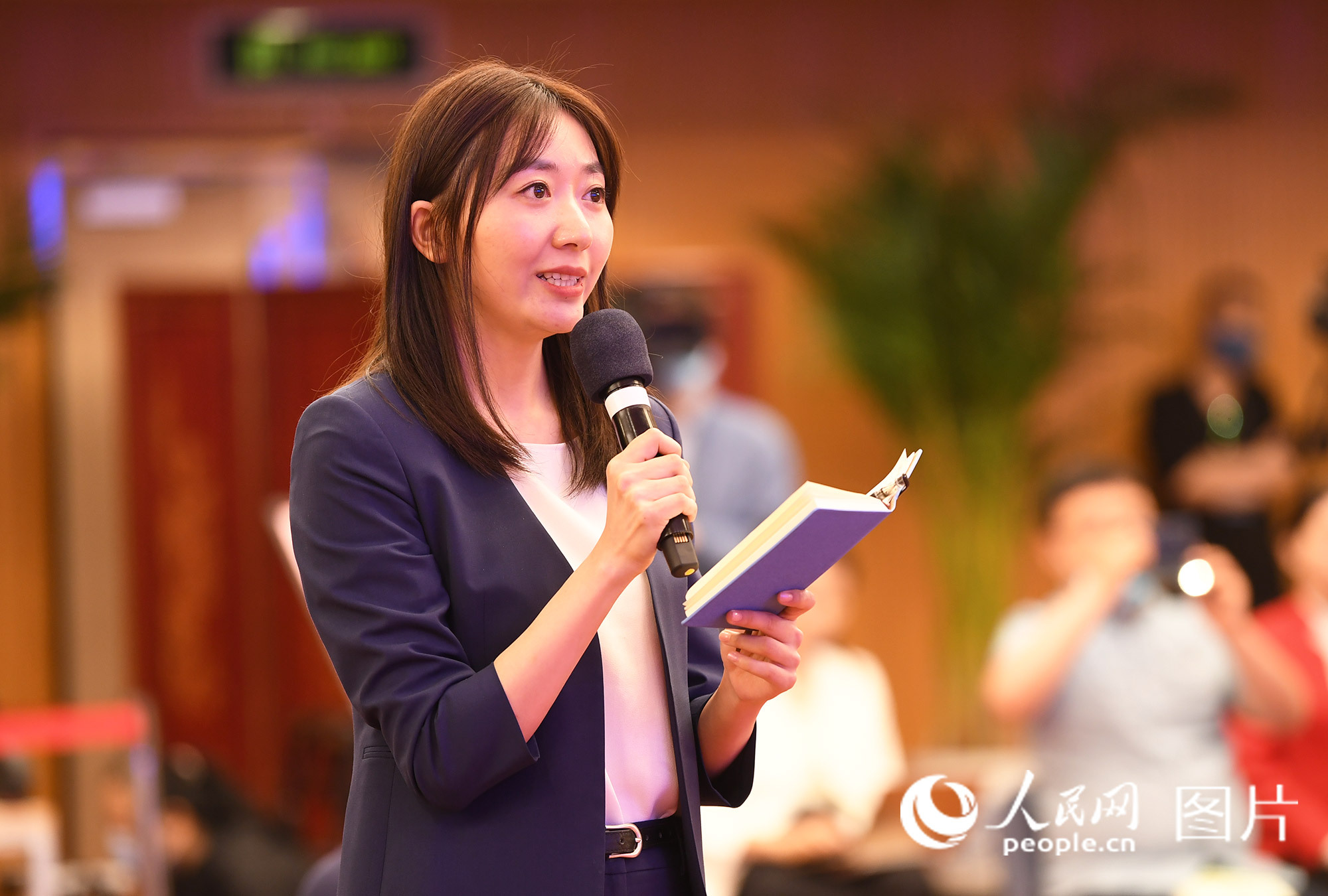 全国政协十三届三次会议新闻发布会:人民日报记者提问