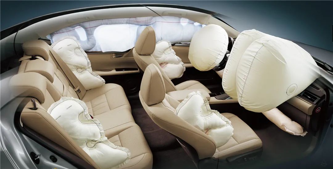 为什么我们宁愿花更多钱，也要买这些“用不上”的配置？