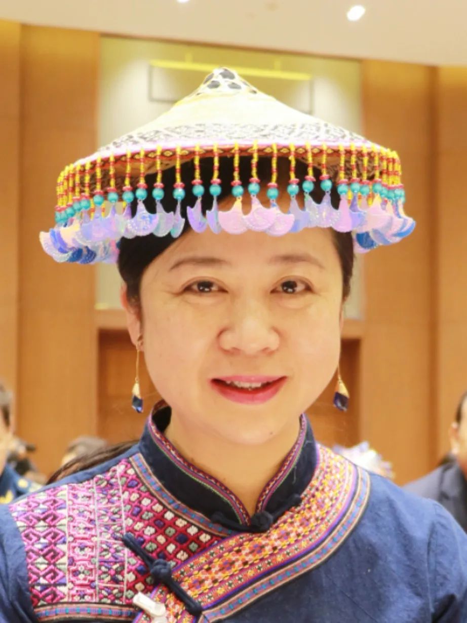 【代表委员两会寄语】始终把政治建设放在首位 不断增