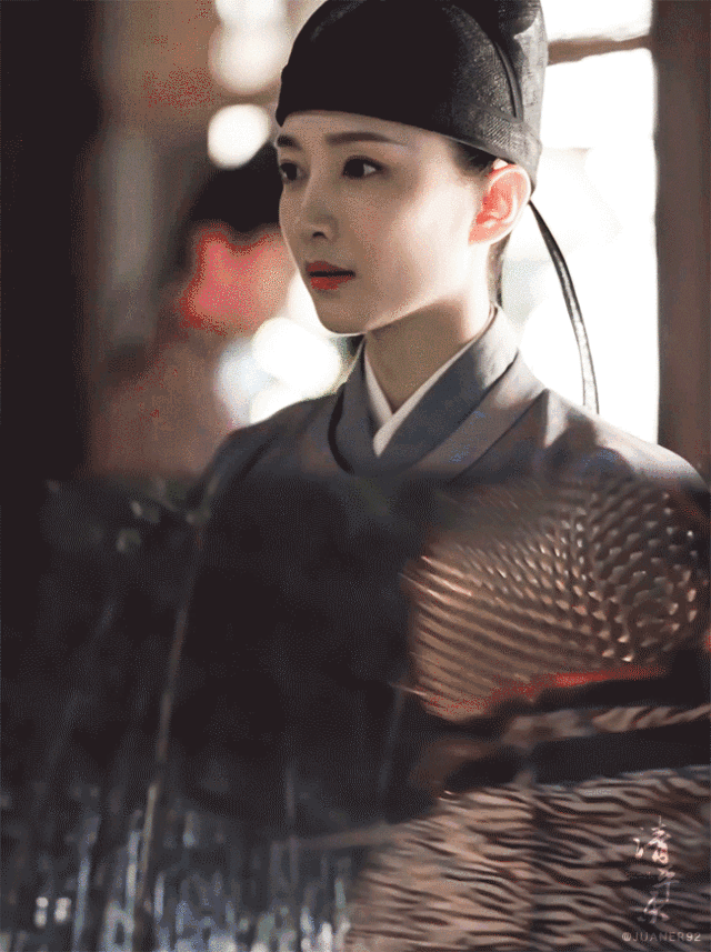 演了这么多女神,江疏影为何还为“不红”所困?