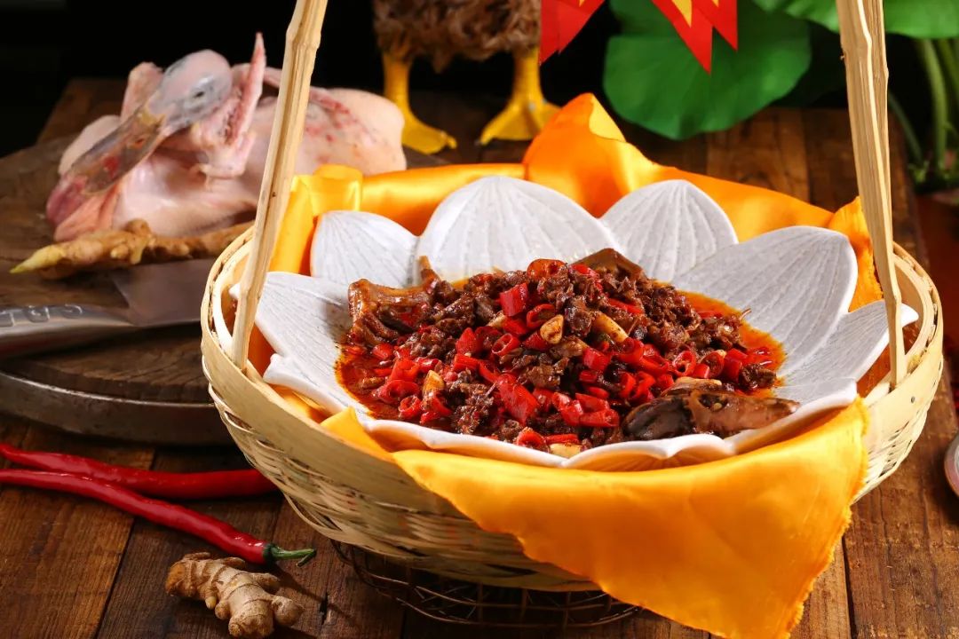 cctv与《天天向上》同款萍乡莲花血鸭!速速get起来!