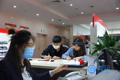 "520"当天青岛全市超过1630对新人登记结婚!期待"521"
