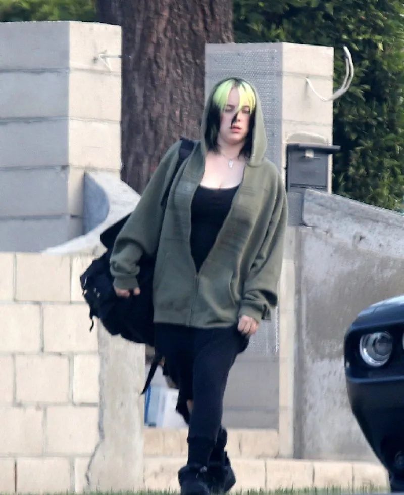 我就安心了」,「待在家很难不发福,就连碧梨也不例外」,「这样肉肉的