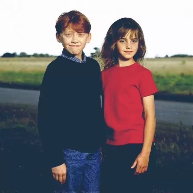 哈利波特罗恩当爸爸了妻子却不是赫敏我的青春结束了