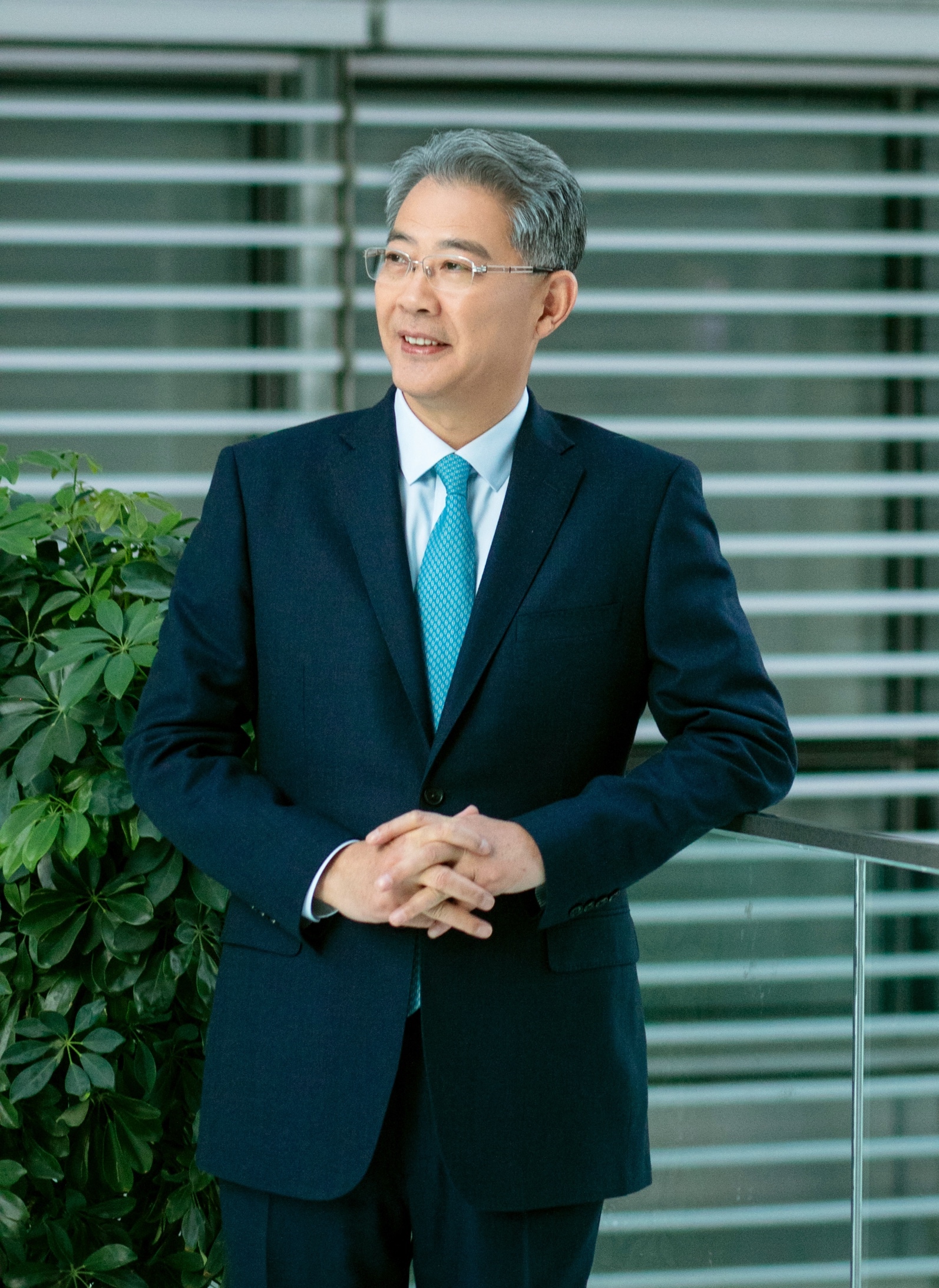 「2020两会」中国光大集团党委书记,董事长李晓鹏:建议加快推广统一的