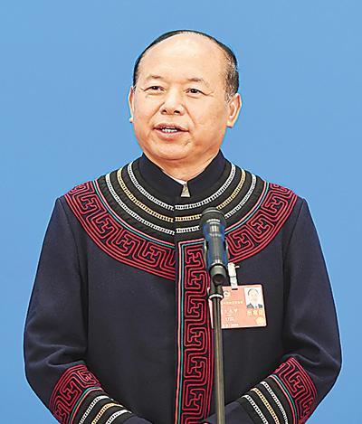 战疫情 强科技 护民生(连线·委员通道)