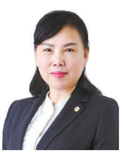 谢文敏委员完善值班律师制度落实认罪认罚从宽
