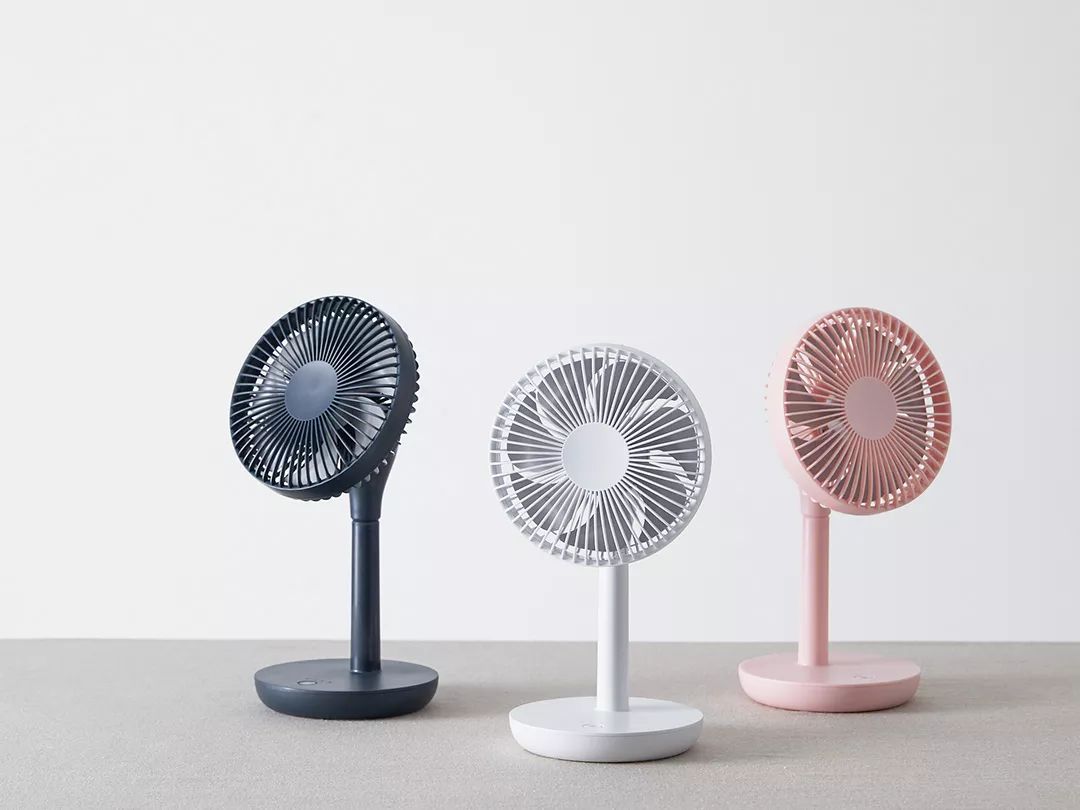 好漂亮的无线小风扇安静舒服往哪儿一放都凉快