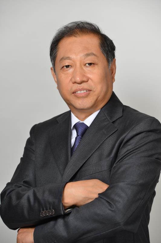 中国人民大学医改研究中心主任、公共管理学院教授王虎峰。受访者供图