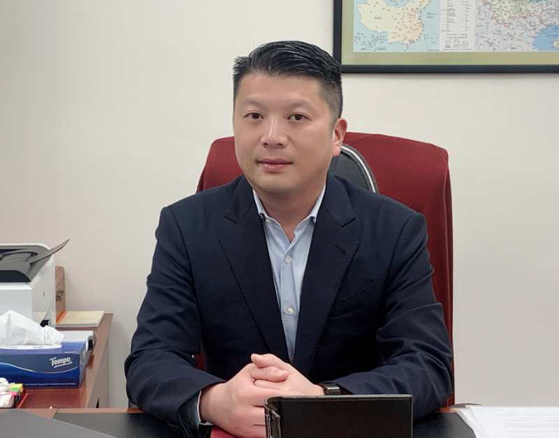 澳门应成连接内地与世界的桥梁——独家专访澳门特区全国人大代表何敬麟|全国人大代表_新浪财经_新浪网