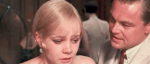 随后又变成了毒瘾发作般的恐慌,但又像是担心害怕:但是她实际表现出来