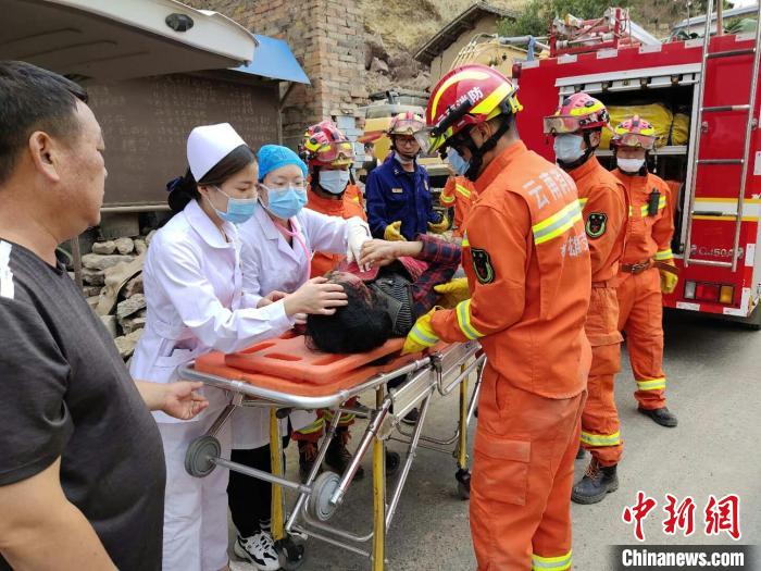 图为事故救援现场。大姚县消防救援大队提供