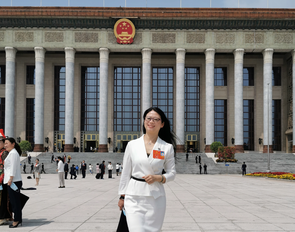 陈玮代表:加快建立完善的家庭医生制度