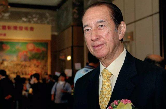 世纪悍匪张子强,犯罪金额曾被录入吉尼斯,咋花的?便宜了何鸿燊|何鸿燊_新浪新闻
