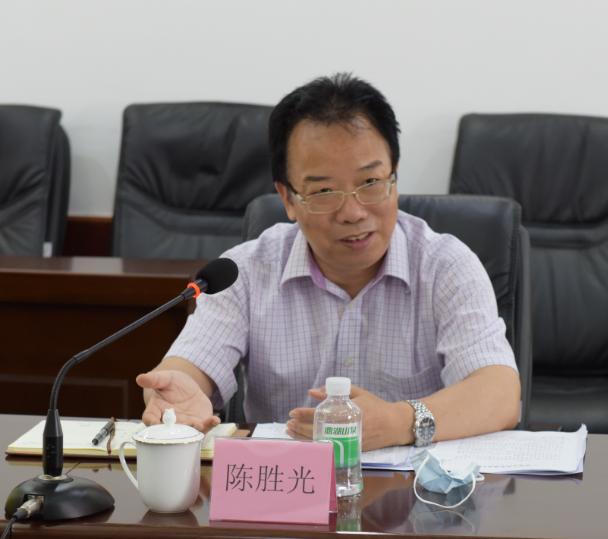 广晟公司党委副书记,董事,总经理陈胜光到广晟置业调研检查