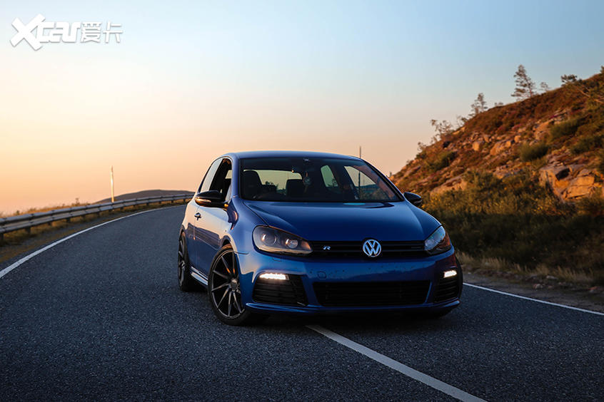 蓝色vr6情怀 重温经典之大众高尔夫r32