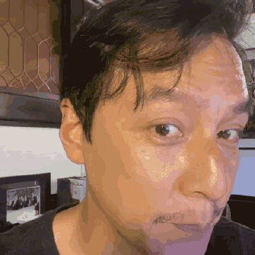 吴彦祖不能被称为男神了,看自拍:不老男神也阻止不了发际线后移
