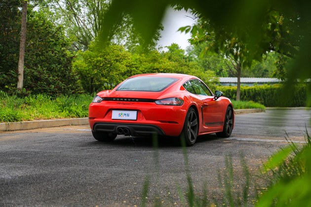 驾驶者之车 保时捷718 Cayman T试驾体验