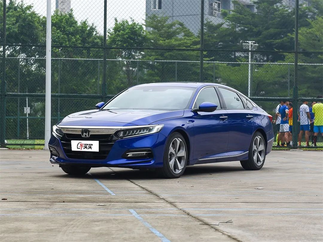 人见人爱的“东瀛宝马”，不买2.5L排量，你的心不会痛吗