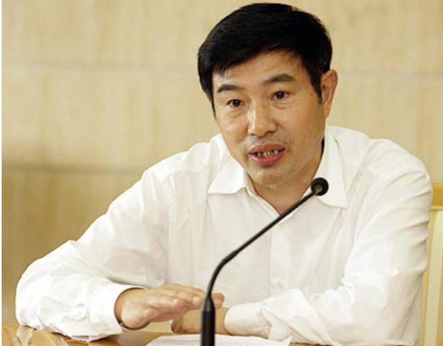 76岁陆克平败局:两家上市公司被他玩坏,资本帝国只剩最后阳光