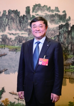 全国人大代表人福医药董事长李杰全面提升基层医疗服务能力