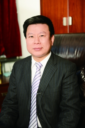 全国人大代表以岭药业总经理吴相君建议推动中医药早期介入慢性病治疗