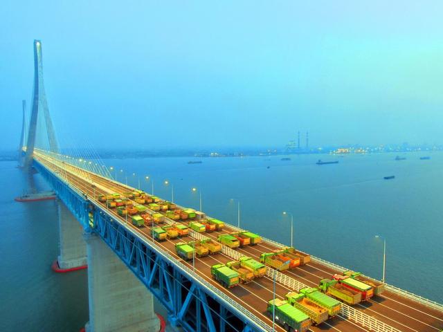 沪通长江大桥主航道桥荷载试验圆满完成