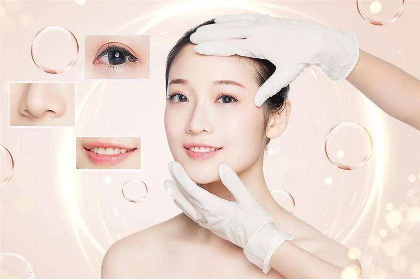 继而,我们开始将讨厌"网红脸"的情绪转移到医美上