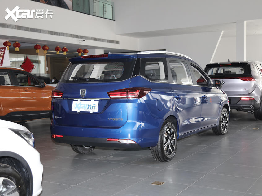 新款宝骏360手动挡车型上市 售6.68万起-新浪汽车