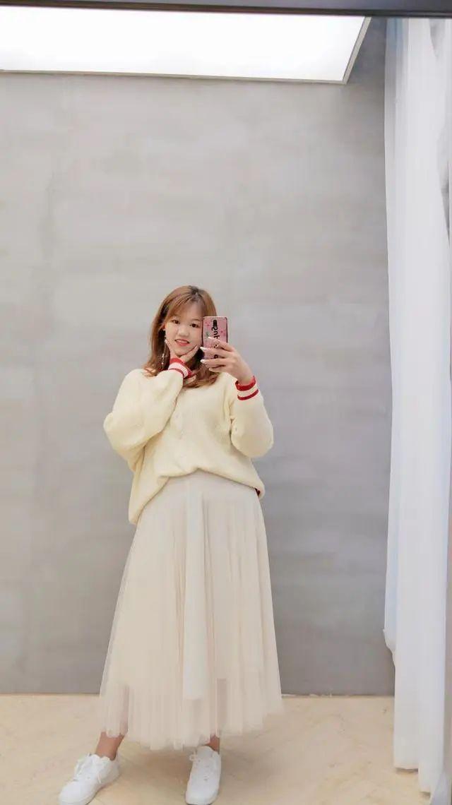 身高1米65体重160斤,杭州大码女主播被网友狂赞!