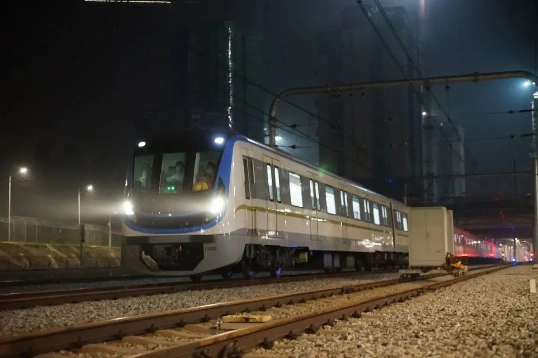 出行注意!今早,地铁十三号线鱼珠至沙村段恢复对外运营!