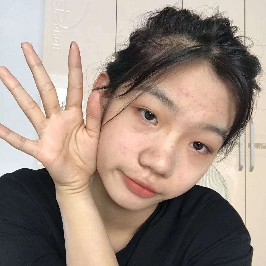 不是吧阿sir真人与照片不符也犯法吗