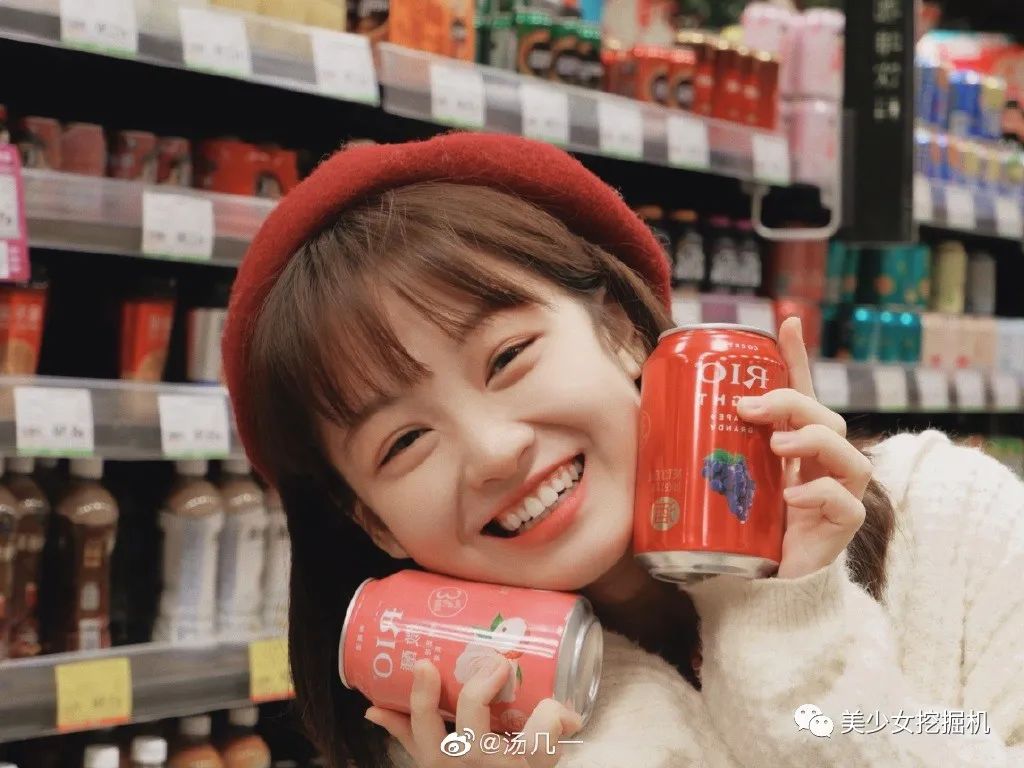 半藏森林凭一己之力毁了清纯幼态审美,连累半个美少女圈