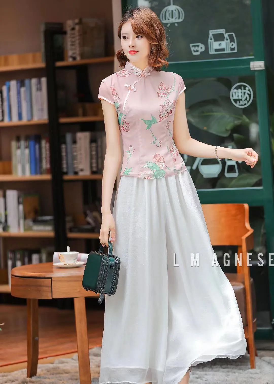 女人,你就该风情万种