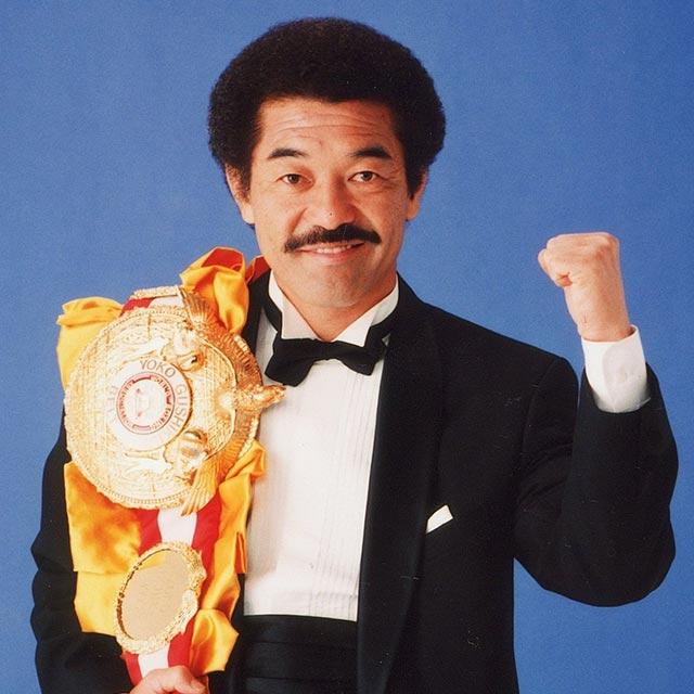 他是漫画七龙珠中撒旦的原型人物曾经连续13次卫冕世界拳王头衔