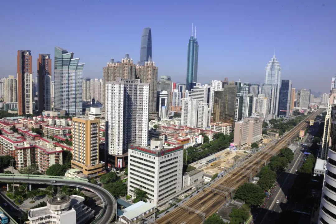 韦洪兴 摄罗湖区是深圳经济特区最早开发的城区,上世纪八九十年代