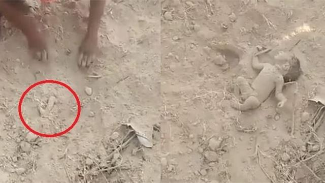 印度村民盖房闻哭声惊见土中伸出小短腿刨挖竟是遭弃活埋男婴