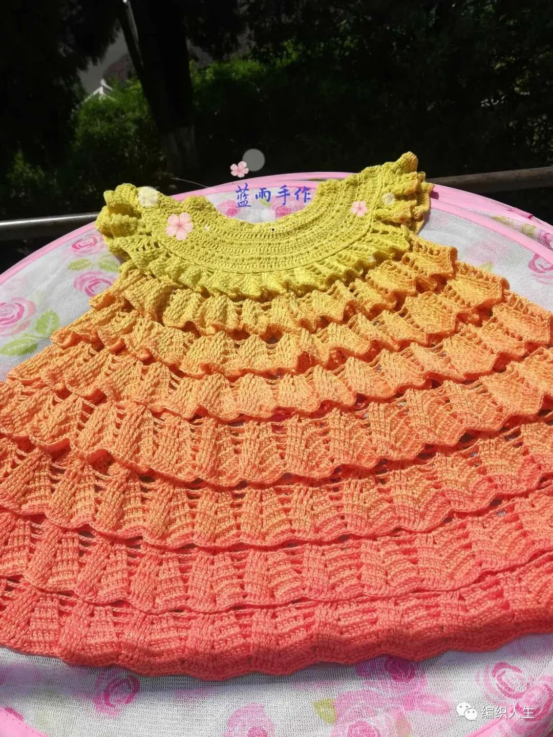 淘气编钟钩针女童套头公主蛋糕连衣裙有编织图解