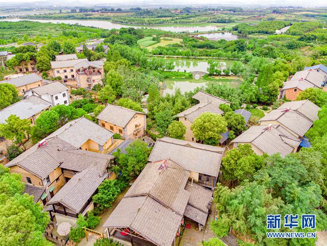 在武汉江夏五里界寻找乡村振兴的密码