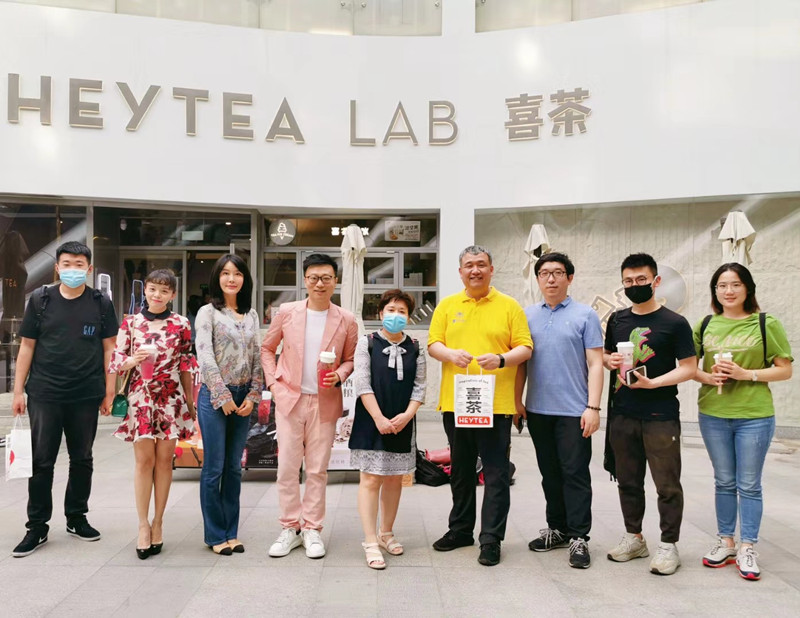 五一假期山东经济广播掀起吃播浪潮, 两天收获60万+粉丝为假期经济增活力!