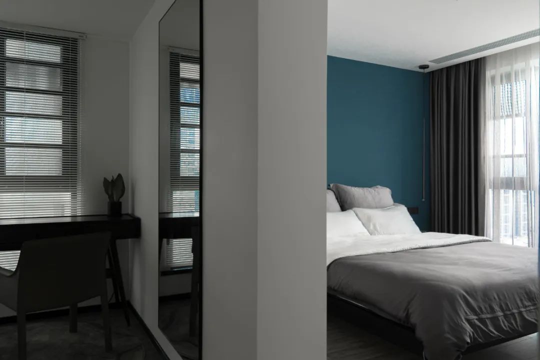 45万装修130㎡现代高级灰，华丽的生活品质，无需繁杂的修饰