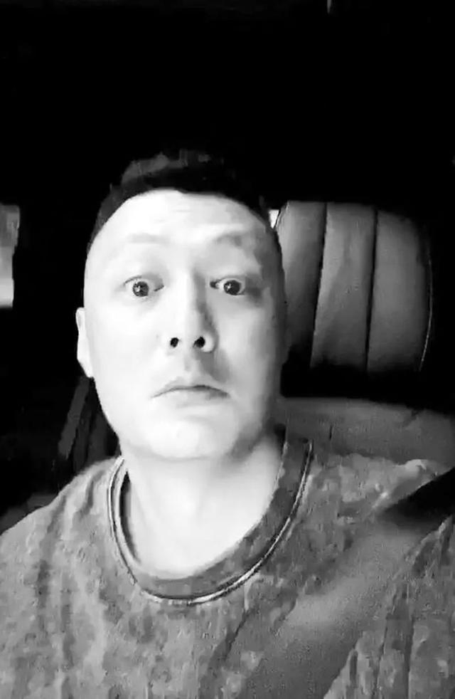 余文乐晒侧脸照力证自己没发福香港网友换个角度一样丑