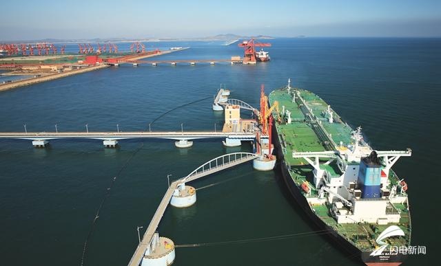 青岛港2020排名_全国各大港口货物、集装箱吞吐量排名出炉(