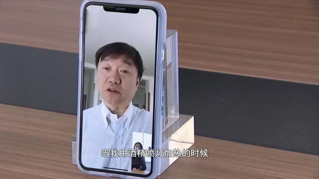 哈工大航天学院复合材料与结构研究所教授 赫晓东:相当于消防队员救火