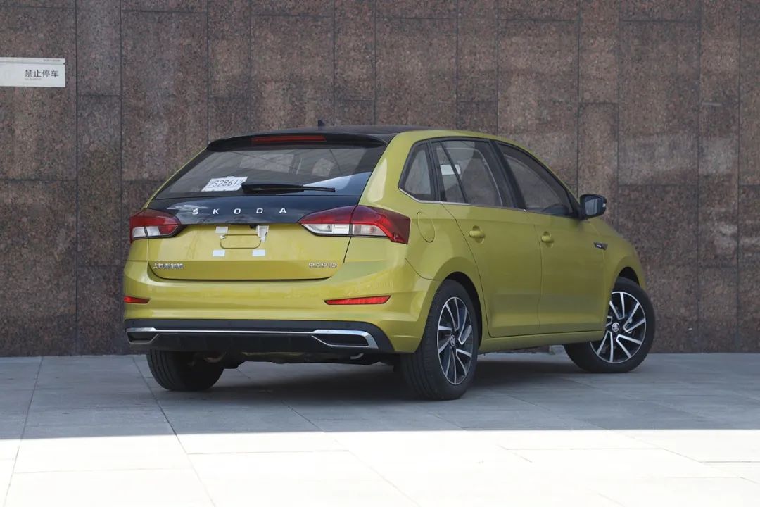 10万就能买到的德系车真香!稳妥靠谱很有性价比【实测】