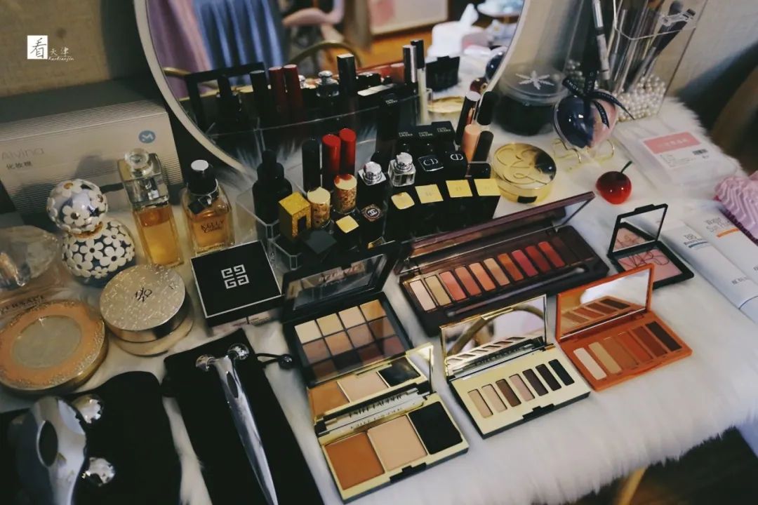 套盒四选一,私人订制步骤护理!还加赠eye care套盒眼部焕生,才39.9?