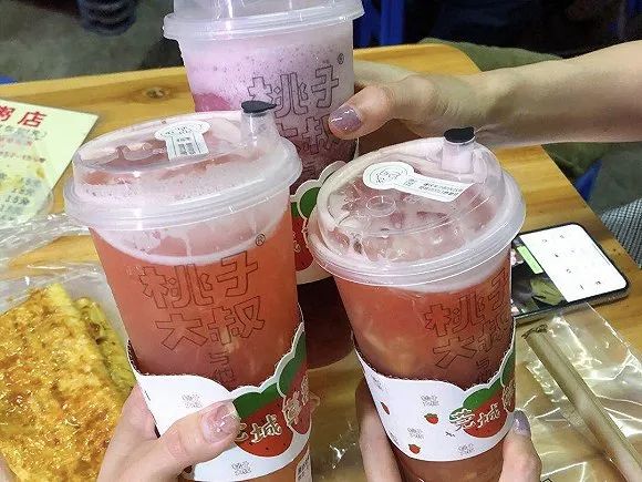 为什么那么多人喜欢在东莞开奶茶店?