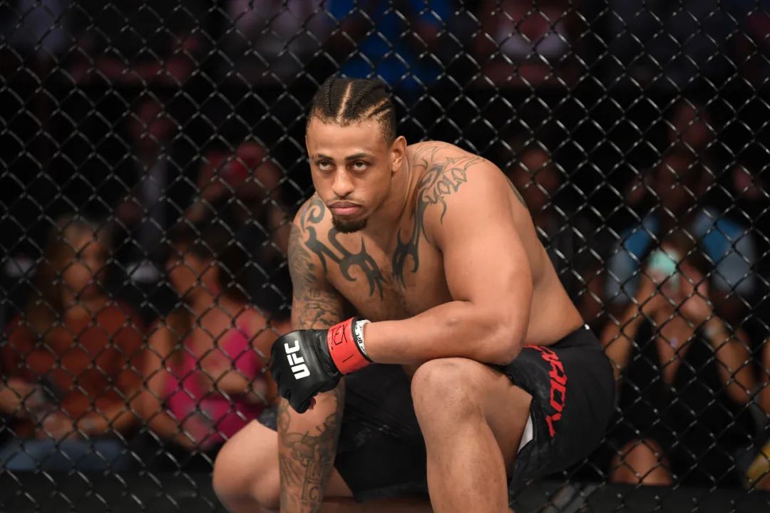 错误的春天 | ufc249 前瞻|哈迪|格雷格_新浪新闻