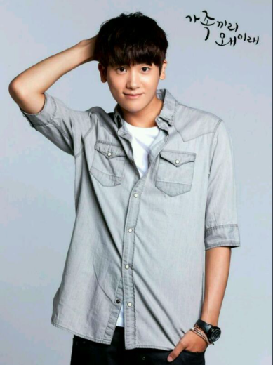 还记得《继承者们》的赵明秀吗?他现在长这样