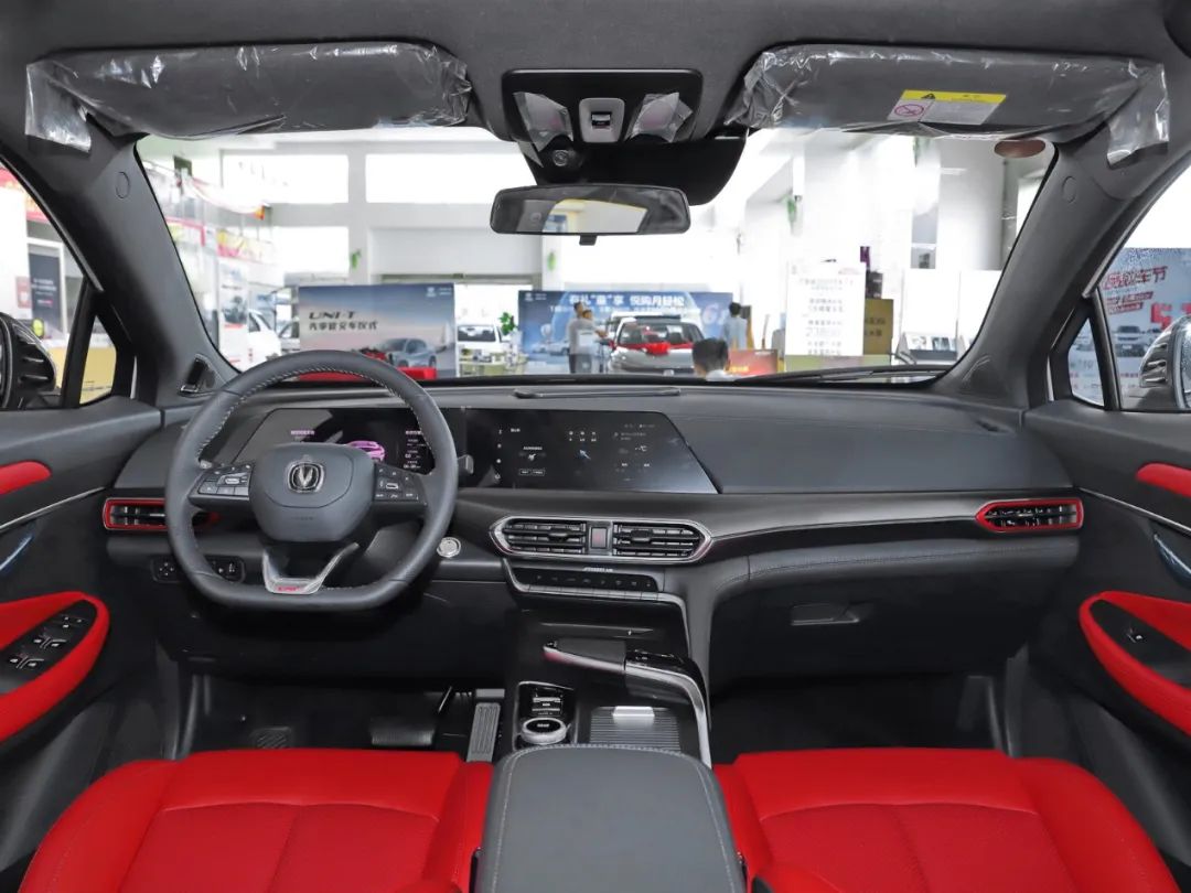 预售11.59万元起，国产帅气SUV上市在即，新车细节抢先看